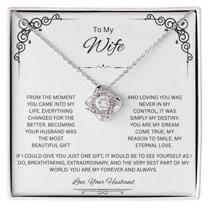 To My Wife, The Queen of My Heart - Love Knot Necklace