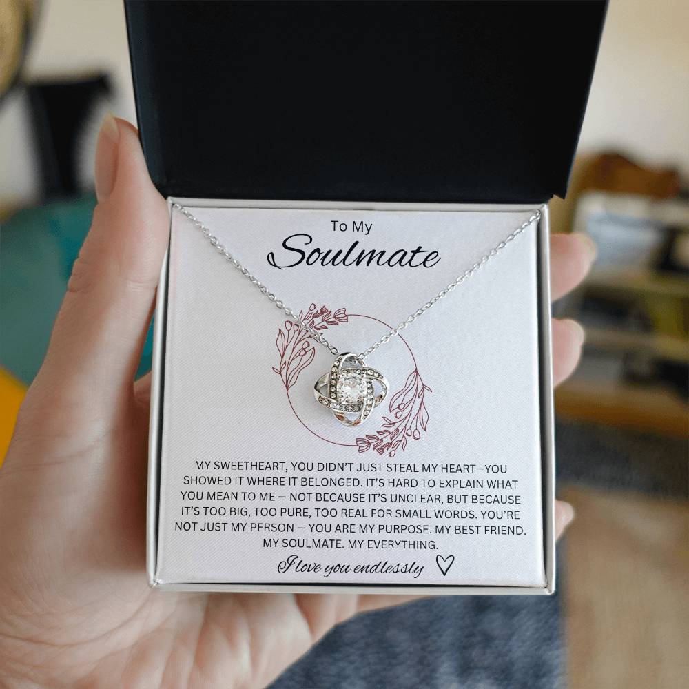 I Love You Endlessly - Love knot Necklace